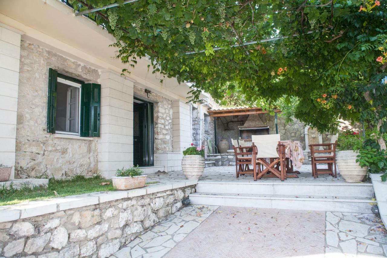 Villa Ilias Pinakokhorion Екстер'єр фото